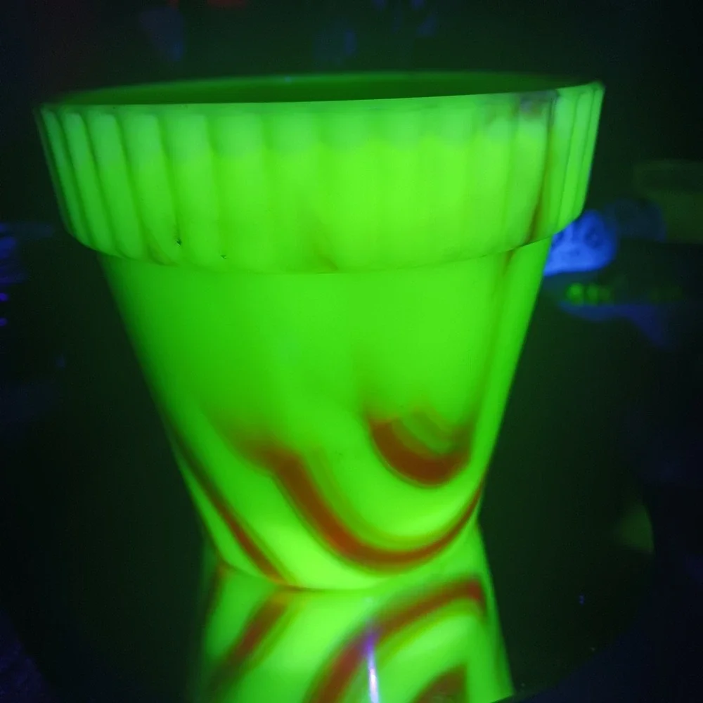 Akro Agate | Large Flower Pot | Uranium Slag Glass 294 Planter 4 inches UV *chip